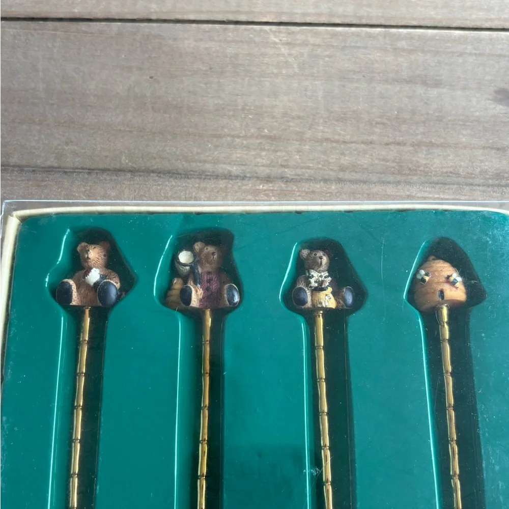 Debbie Mumm Collector’s Teaspoons Set of 4 In Original Box Never Used 1998 VTG